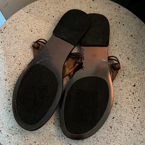 Diane Von Furstenberg brown leather flat sandal NWT - Picture 2 of 3